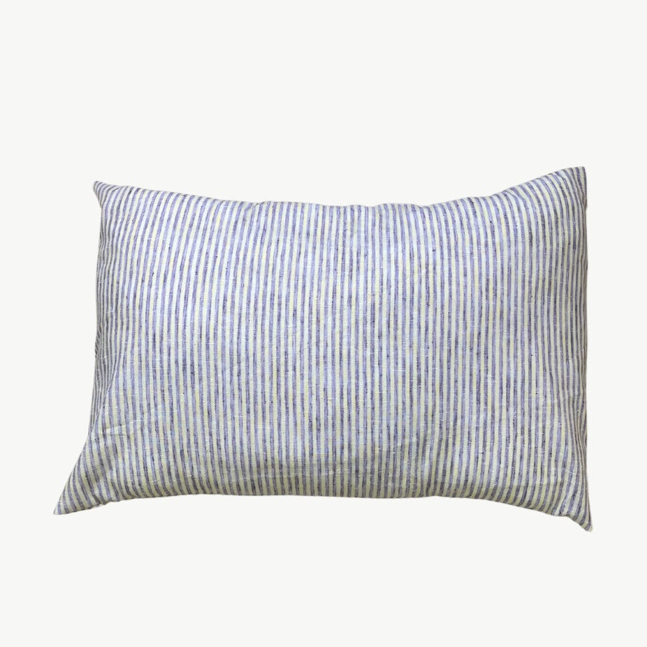 Dewi Cushion (-30%)